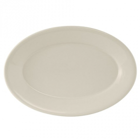 Tuxton - Reno Platter with Wide Rim, 12.625x8.75 Oval Eggshell China, 12 count