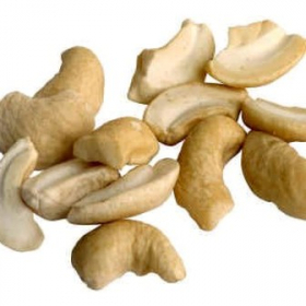Cashews, Halves and Pieces