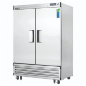 Everest - Upright Reach-In Freezer, 2 Solid Swing Doors, 54.125x33.125x77 Stainless Steel Bottom Mou