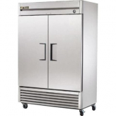 True - Freezer, 2 Solid Door Reach-In, 54.125x29.5x78.375 Stainless Steel Front, Doors and Floo