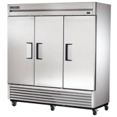 True - Freezer, 3 Solid Door Reach-In, 78.125x29.5x78.375 Stainless Steel Front, Doors and Floor, Al