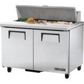 True - Sandwich/Salad Prep Table with Refrigerated Base, 2 Doors, 4 Shelves and 12 Pans, 48.375x30.1